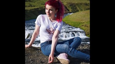 Intenta no correr-te amb Streamer Olyasha 1080p (Metronome)