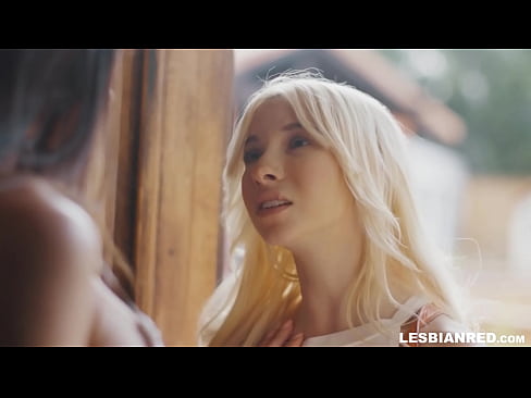 ❤️ La noia torna a casa uns mesos després i s'acaba menjant el cony de la seva madrastra Vídeo de merda al ca.porn-mz-com.ru ﹏