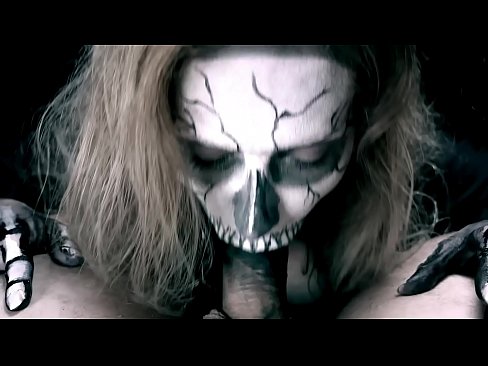 ❤️ Noia dimoni xuclant polla amb la seva boca negra i empassant semen. Vídeo de merda al ca.porn-mz-com.ru ﹏